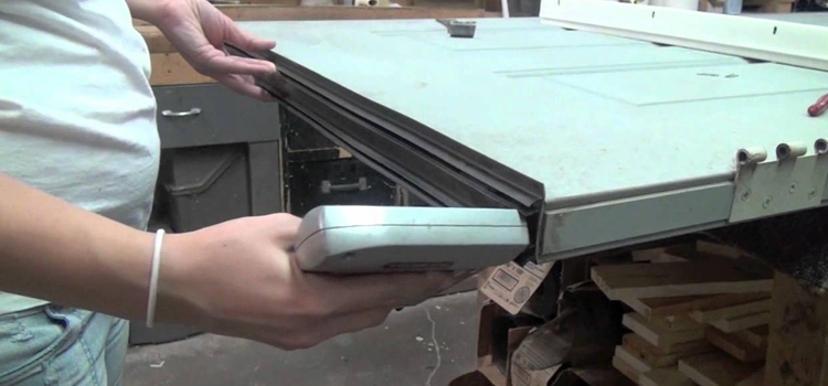 damaged steel door repair Glendale